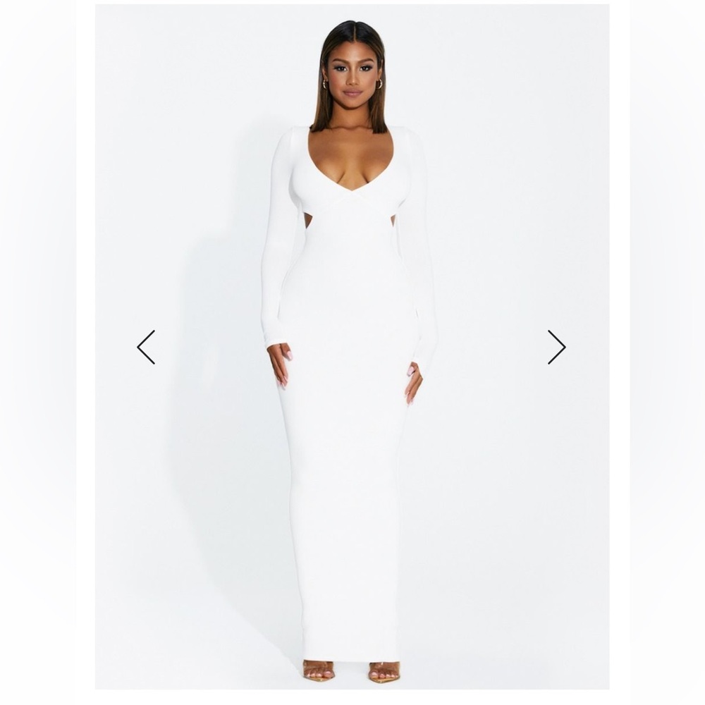 Naked wardrobe The oh so slit dress (in white)